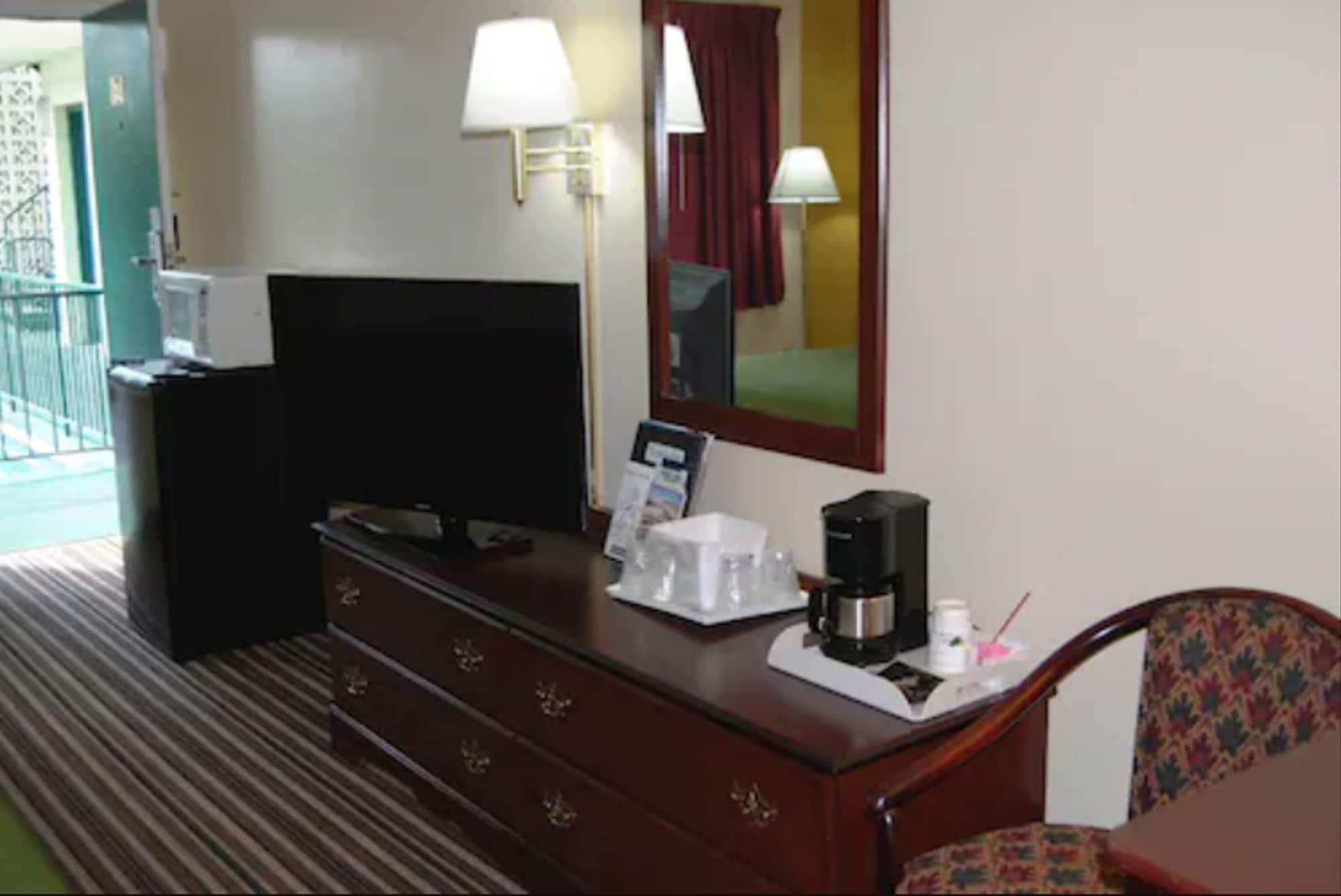 Travelodge By Wyndham Chambersburg Ngoại thất bức ảnh