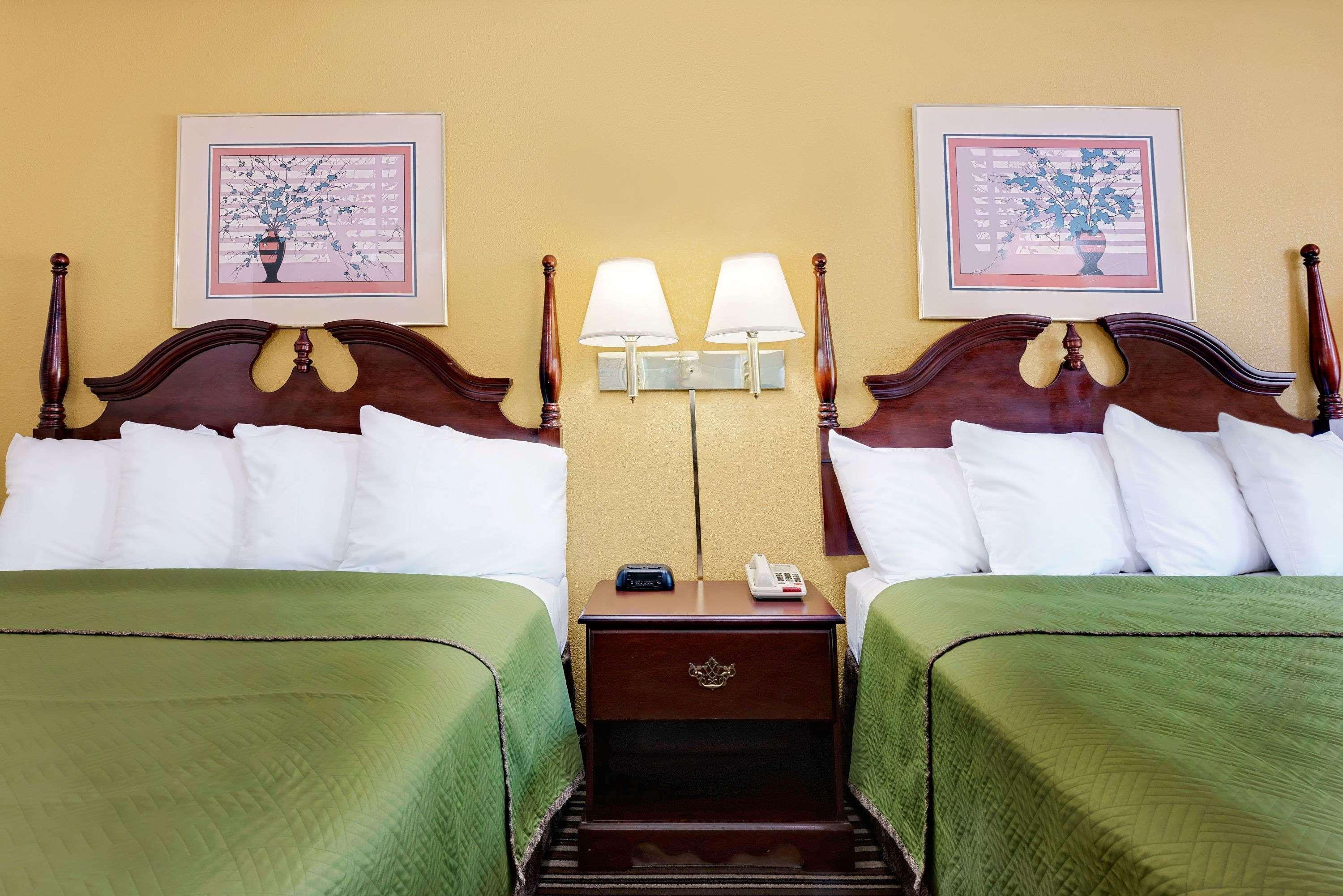 Travelodge By Wyndham Chambersburg Ngoại thất bức ảnh