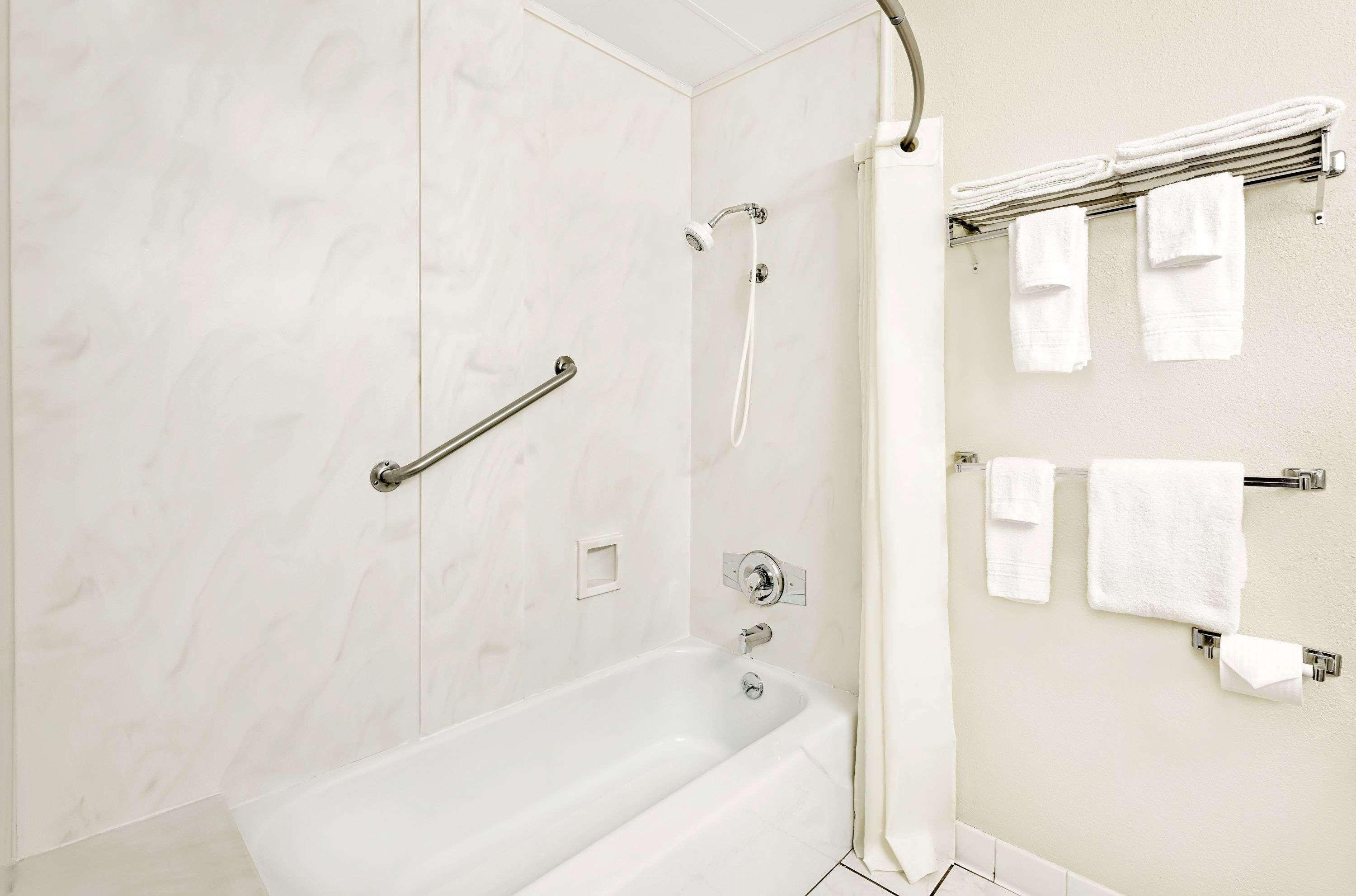 Travelodge By Wyndham Chambersburg Ngoại thất bức ảnh